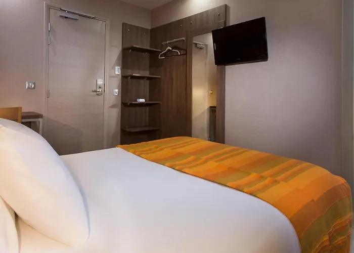 Des Pavillons Hotell 2*