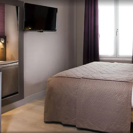 デ パビリオン 2* パリ