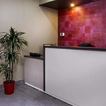 Ξενοδοχείο Des Pavillons 2*