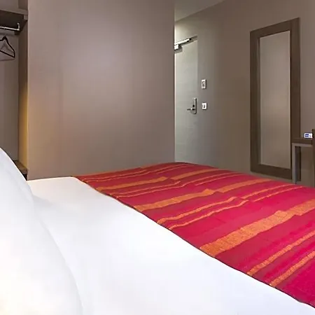 Des Pavillons Παρίσι