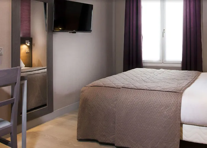 Des Pavillons 2* París