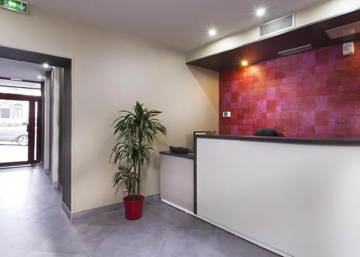 Hotel Des Pavillons París