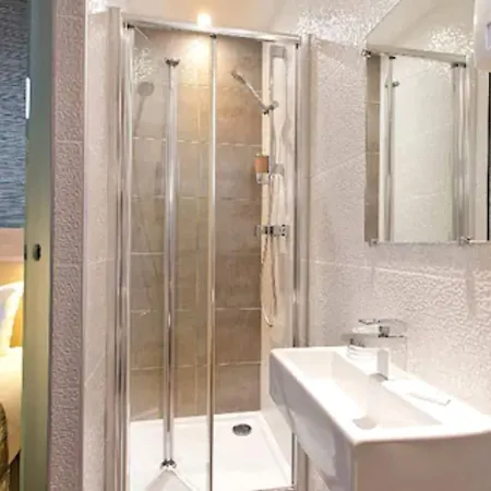 Des Pavillons Hotell Paris