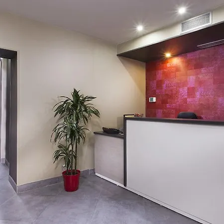 Hotell Des Pavillons Paris